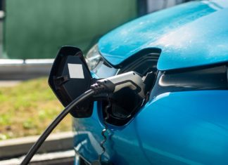 Report: State to mandate that all new car sales be EVs by 2035