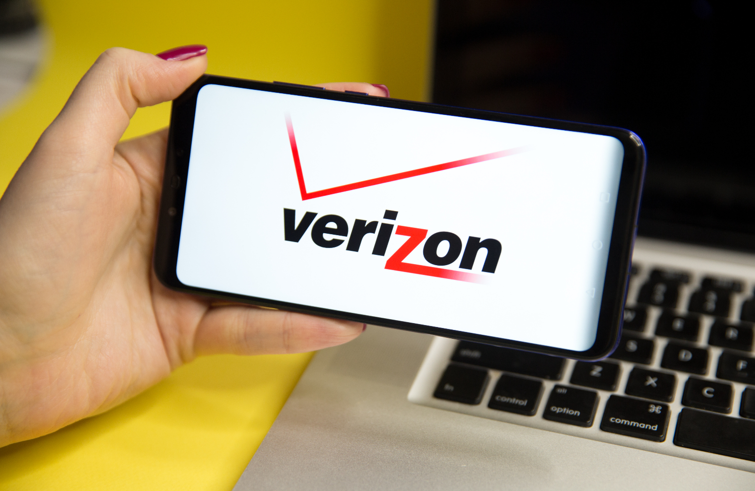 Verizon to acquire Frontier for $20B as it looks to expand Fios network ...