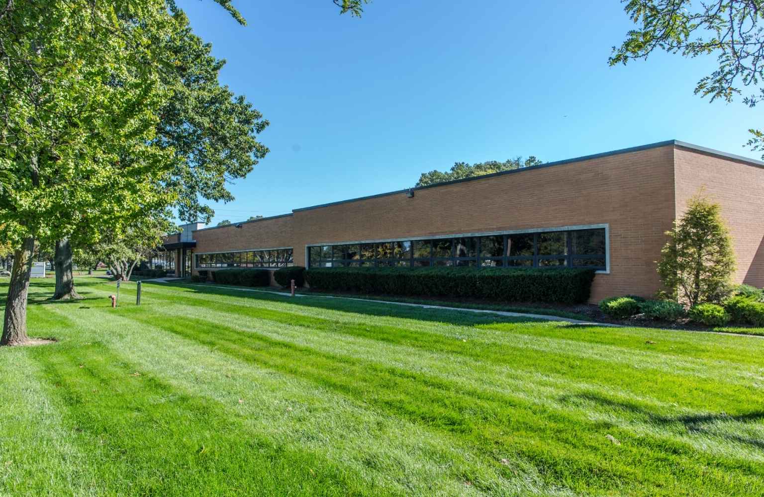 Zimmel Associates brokers sale of eight-building portfolio in Clark
