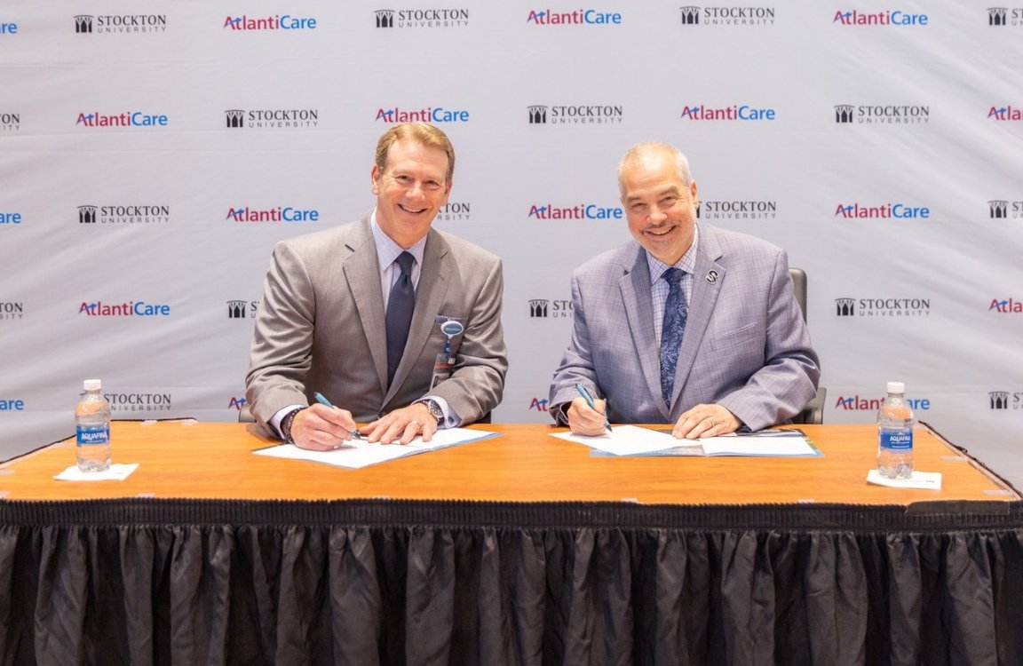 Stockton, AtlantiCare create alliance to expand health education and workforce pathways