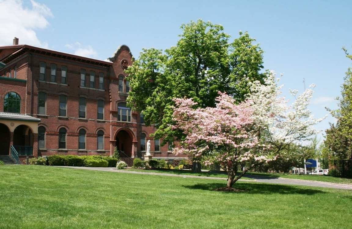 Mission-Driven Mondays: Three women embody the mission of St. Vincent Academy